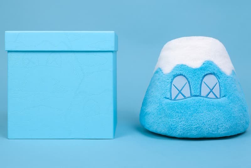 KAWS AllRightsReserved Japan Collection Drop T-shirt Tote Collectibles Pastel Blue Pink Gray Black White Figurines Pin Mugs Cups Plush