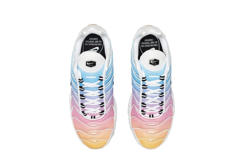 nike air max plus white blue pink