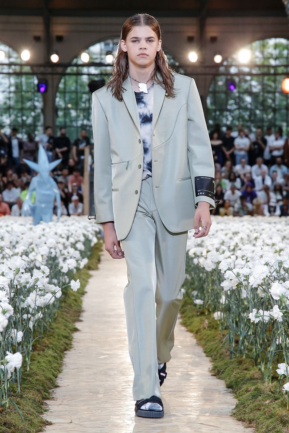 Off-White Virgil Abloh Spring Summer 2020 Paris Fashion Week Show Collection Backstage Suit Blazer Pants Green