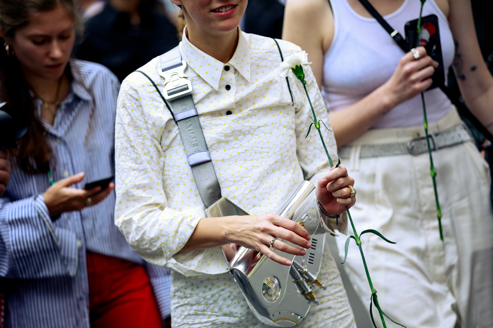 Paris Fashion Week Men's Spring Summer 2020 Street Style Top White Dior Bag Silver