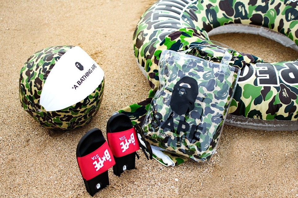 BAPE Summer Beach Collection Ball Float Ring Camo Print Camouflage A Bathing Ape Slides Pool Shoes Bag PVC Tote Logo 