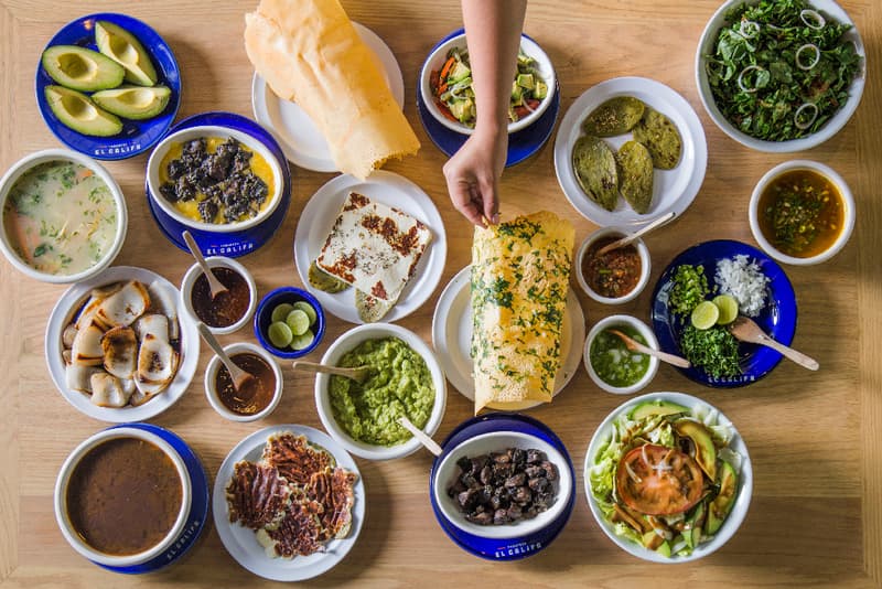 mexico city guide restaurants fine dining food interior design tacos quesadillas chips salsa guacamole drinks review foodie mexican escamoles breakfast brunch bread bakery baked goods