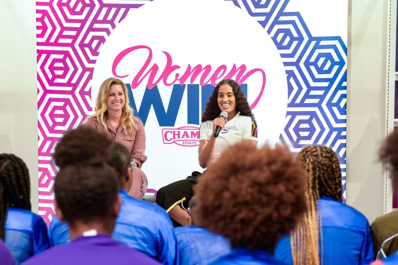 Champs Skylar Diggins Smith Women Win Week Dallas