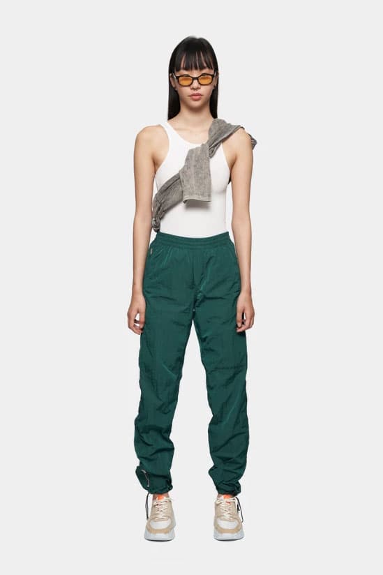 Filling Pieces Pre-Fall 2019 Lookbook Hoodie Sweatpants Tank Top Gray