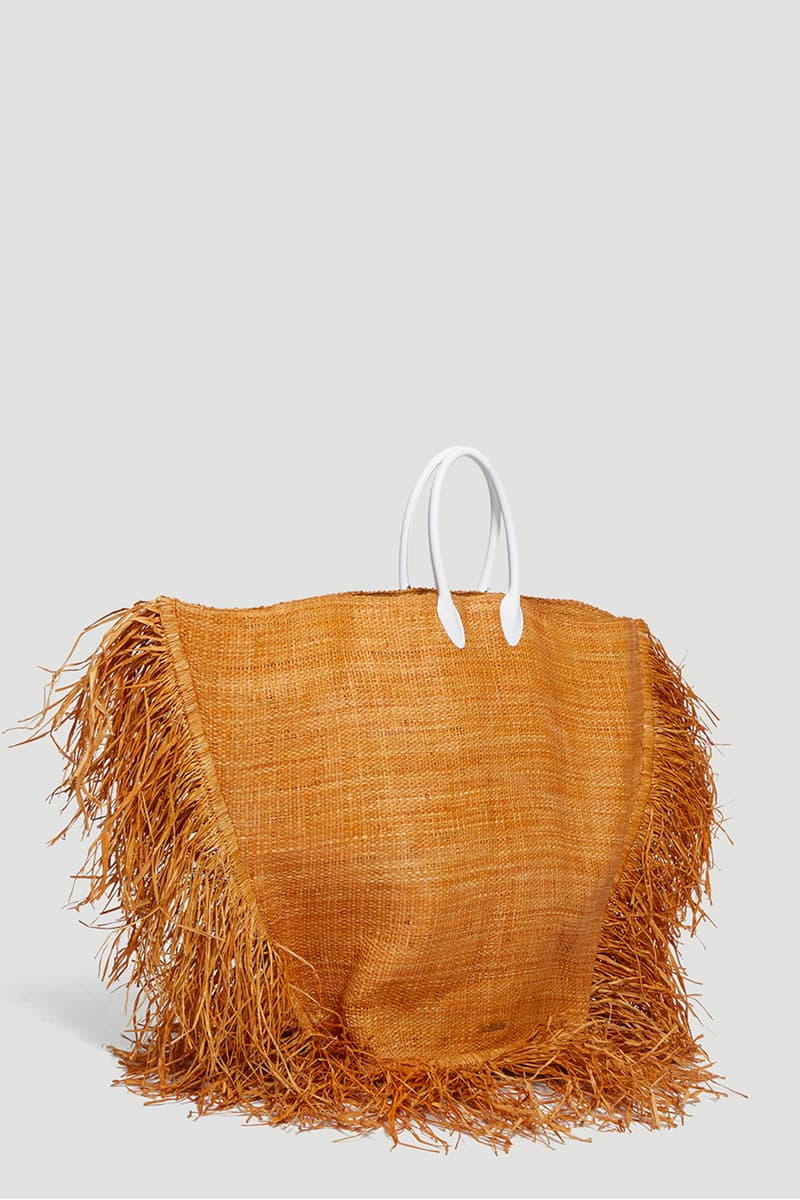jacquemus le baci bag beige straw oversized fashion designer