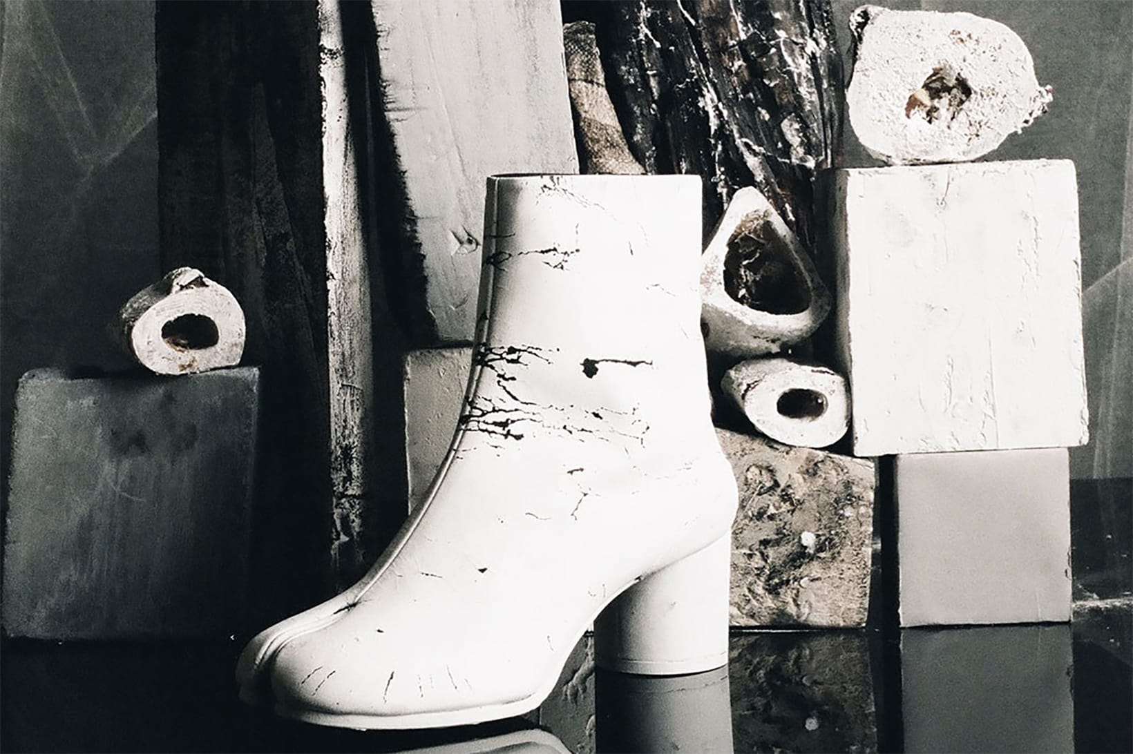 vintage margiela tabi boots