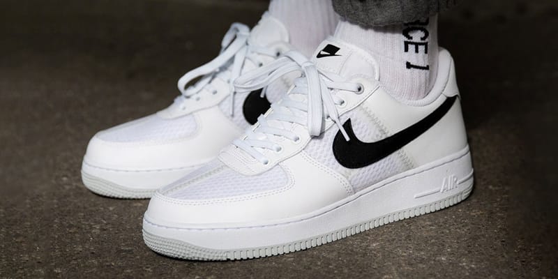 nike black swoosh air force 1