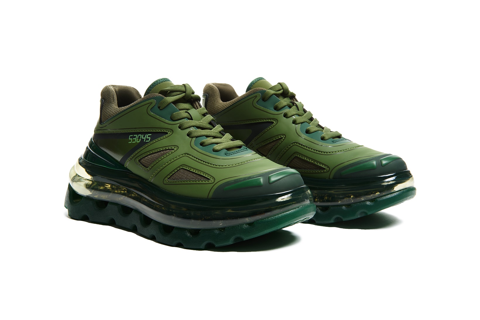 balenciaga triple s designer shoes 53045 bump air green giant sneakers footwear sneakerhead david tourniaire beauciel