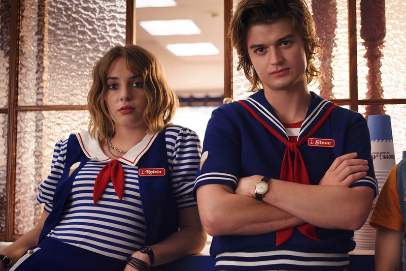 Stranger Things Scoops Ahoy Steve Harrington Joe Keery Maya Hawke Robin Ice Cream Shop Sailor Uniform Blue Red White 