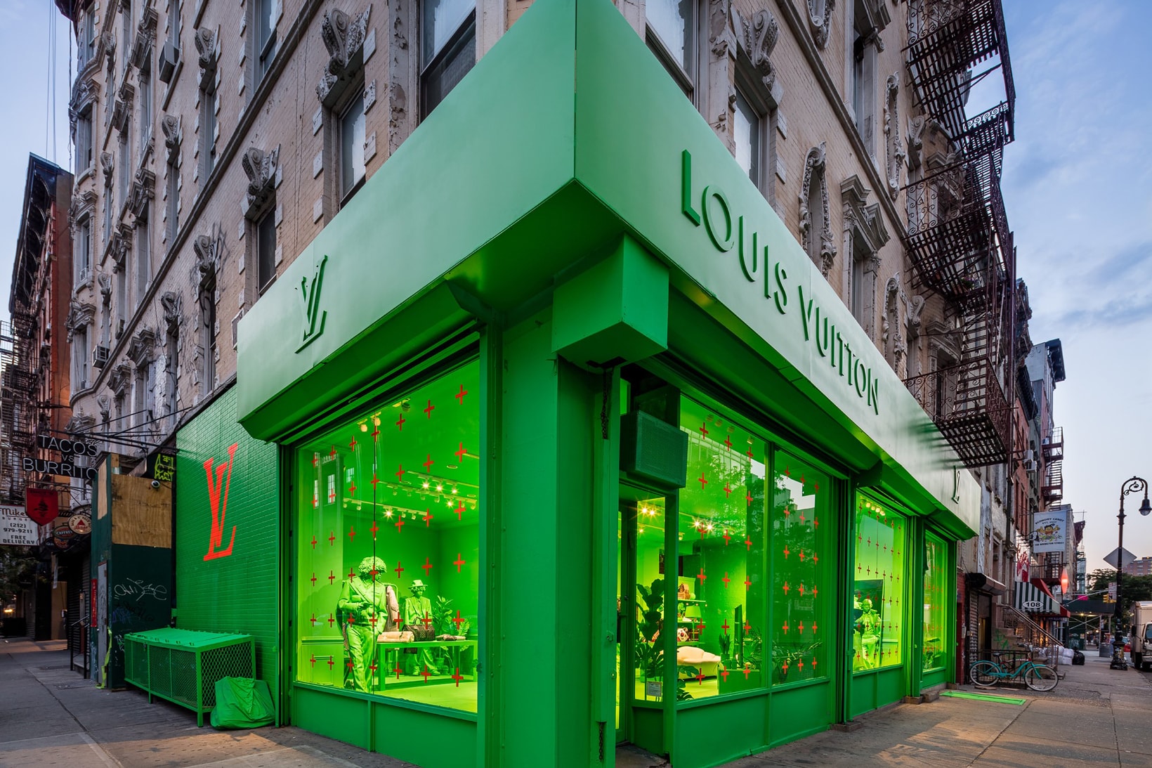 Louis Vuitton Men's Fall Winter 2019 New York City Residency Pop Up Green