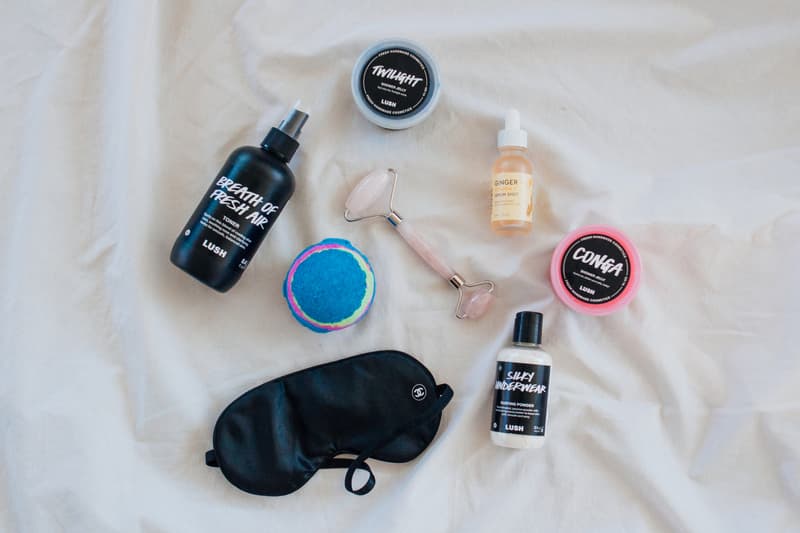 lush shower jelly conga twilight silky underwear dusting powder breath of fresh air toner bath bomb the ordinary hyaluronic acid chanel sleep eye mask rose quartz roller sweet chef ginger vitamin c serum shot