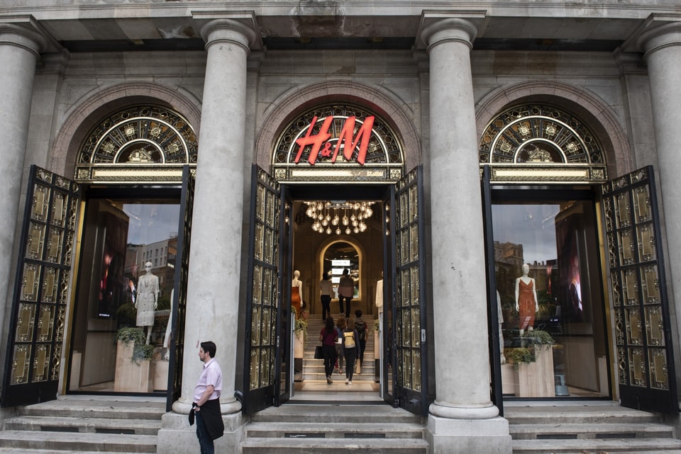 H&M and Zara Closing Physical Stores Worldwide