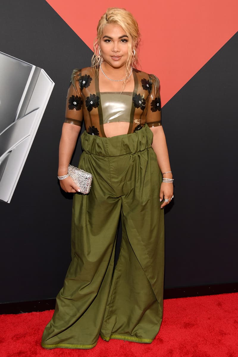 mtv video music awards 2019 red carpet hayley kiyoko