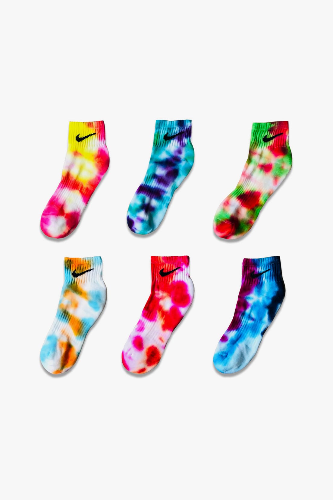Discount for the set of 3 Unisex tie dye socks Tie dye socks Tie Dye custom crew socks Handmade tie dye socks All colors available