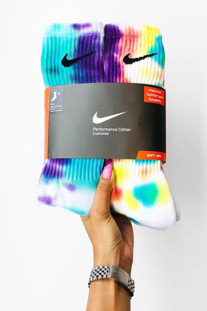 animación Contagioso concepto Shop Custom Tie-Dye Nike Unisex Socks | Hypebae