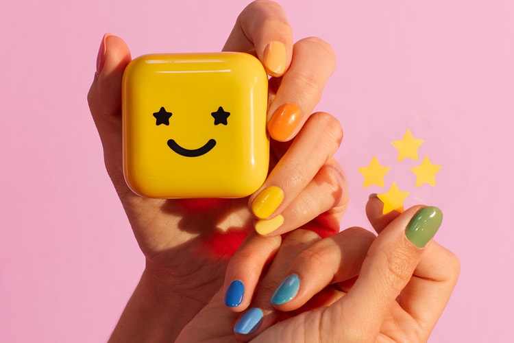 Make Your Acne Disappear with Starface's Hydro-Star Patches