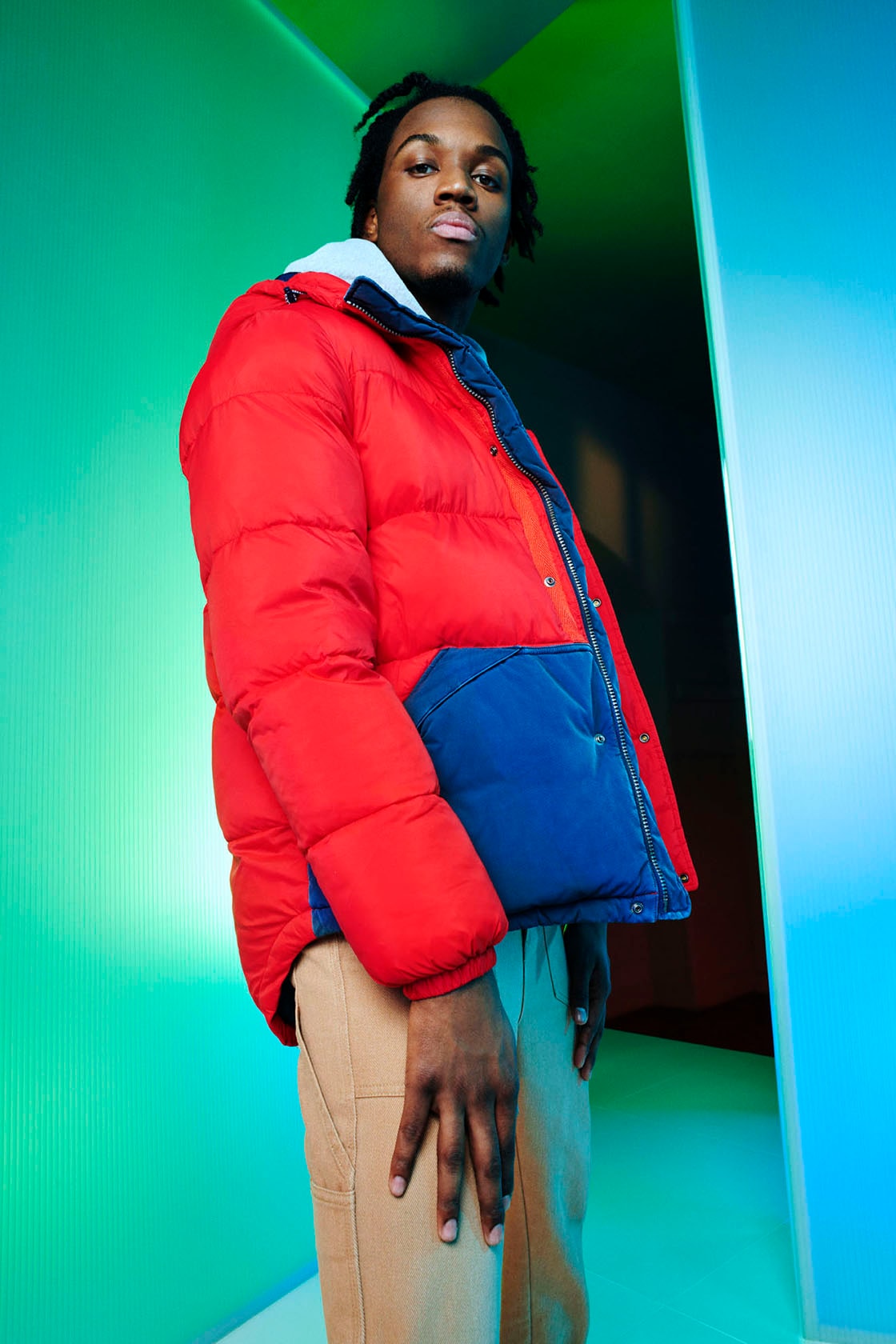 tommy jeans hilfiger fall 2019 lookbook music iv jay glowie saba sunni colon apparel streetwear jackets outerwear