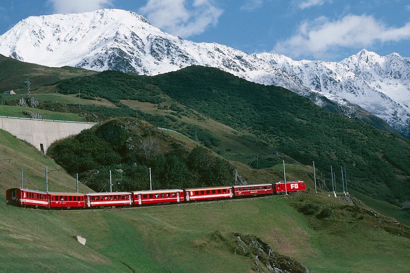These Are the 7 Most Scenic Train Rides in the World