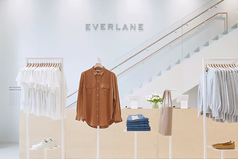 everlane williamsburg new york city store interior shopping