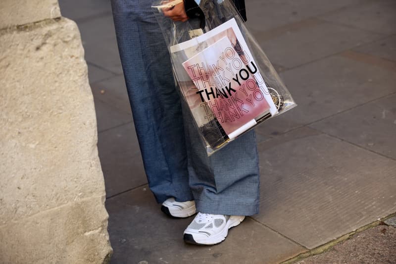 London Fashion Week Street Style Best Accessories Bags Jewelry Gucci JW Anderson Burberry Gelareh Mizrahi