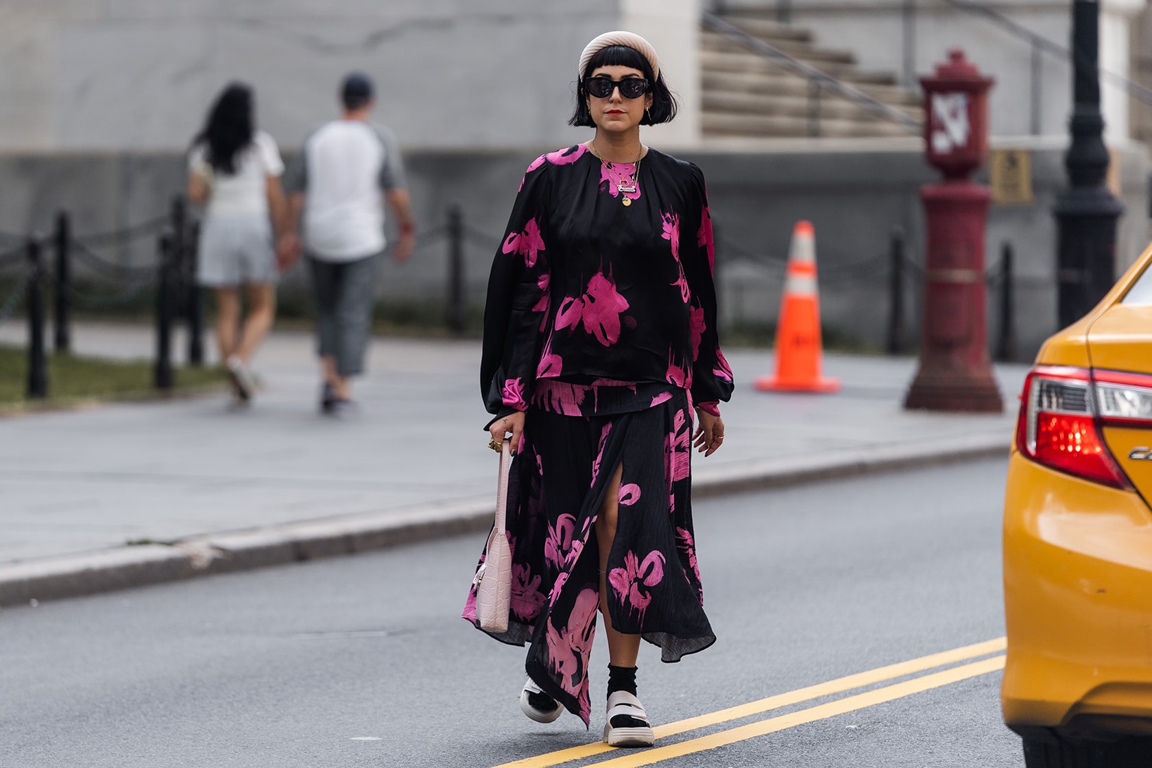 new york fashion week spring summer 2020 street style streetsnap fashion outfits