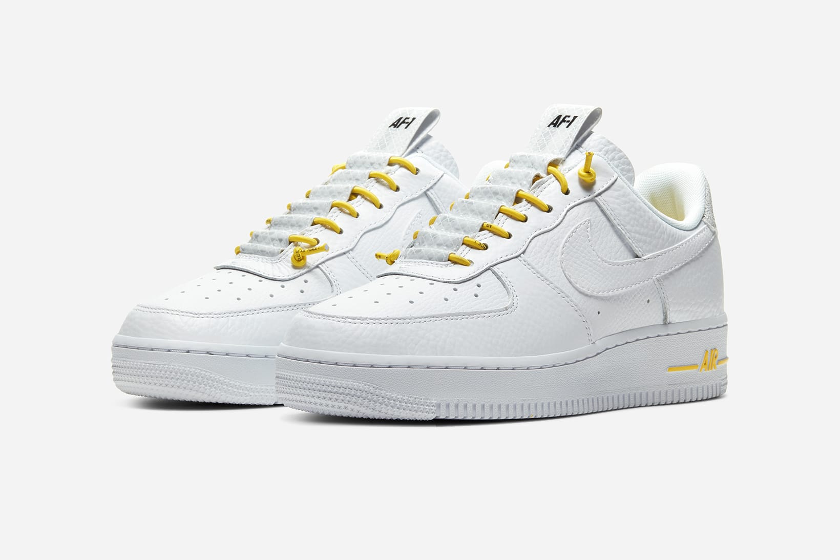 nike air force 1 yellow reflective
