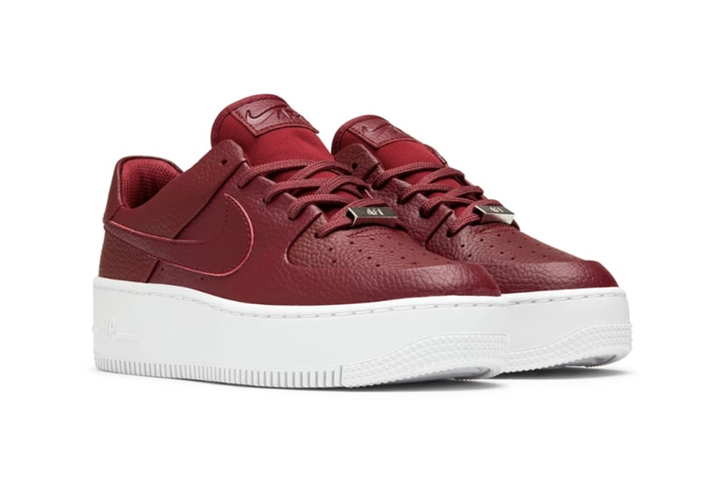 Nike Air Force 1 Sage Low Team Red White