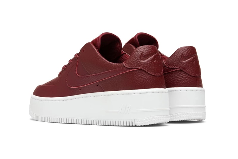 Nike Air Force 1 Sage Low Team Red White