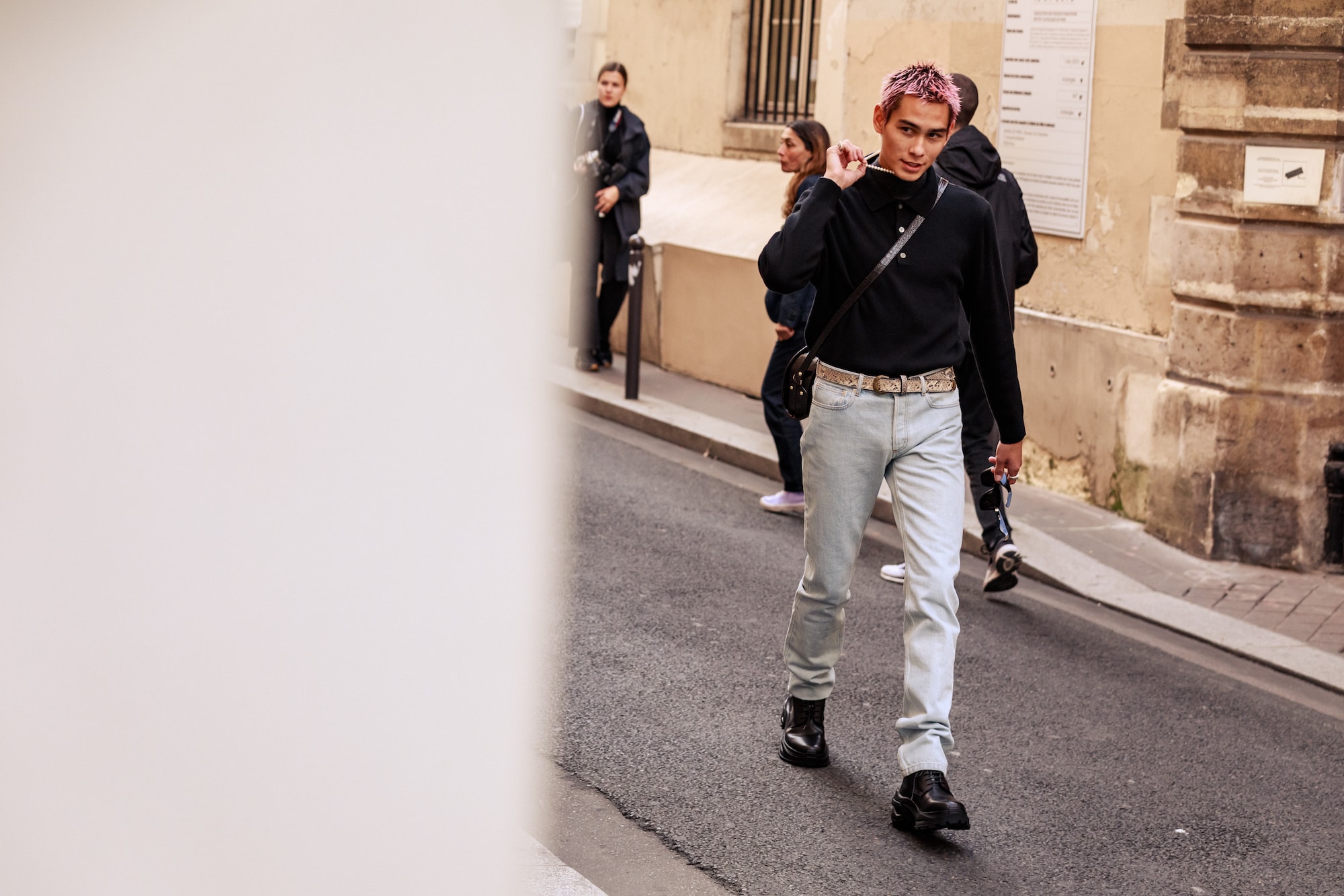 Paris Fashion Week Street Style Spring/Summer 2020 Louis Vuitton Dior Acne Studios Saint Laurent Off-White Sora Choi Adesuwa Aighewi