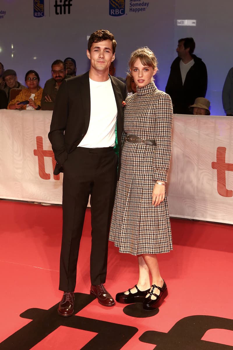 44th toronto international film festival best celebrity red carpet looks dakota johnson jennifer lopez kristen stewart brie larson felicity jones lili reinhart keke palmer zazie beetz susan kelechi watson chloe bennet katherine langford chanel dior maya hawke celine natalie portman Alexa Demie bevza