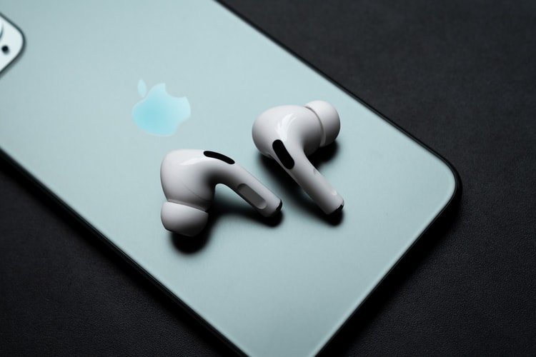 A Closer Look at the Apple AirPods Pro's Impressive New Features