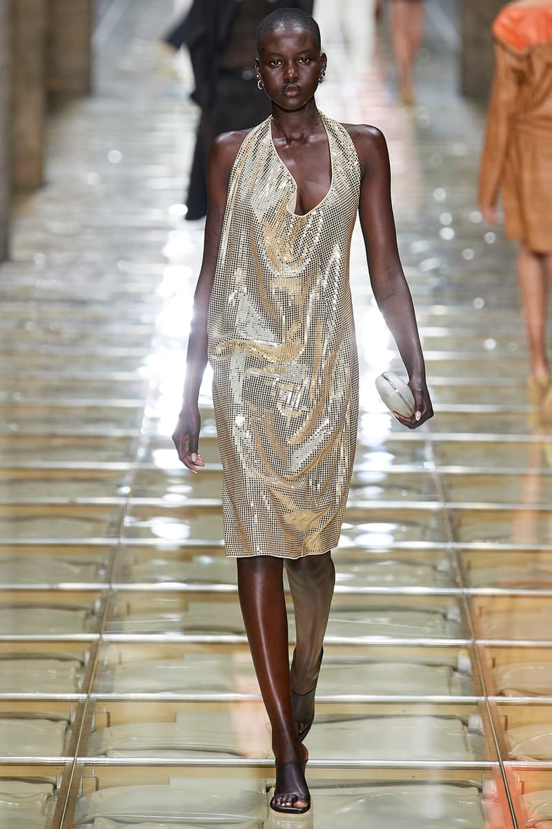 adut akech bottega veneta daniel lee spring summer 2020 milan fashion week runway show