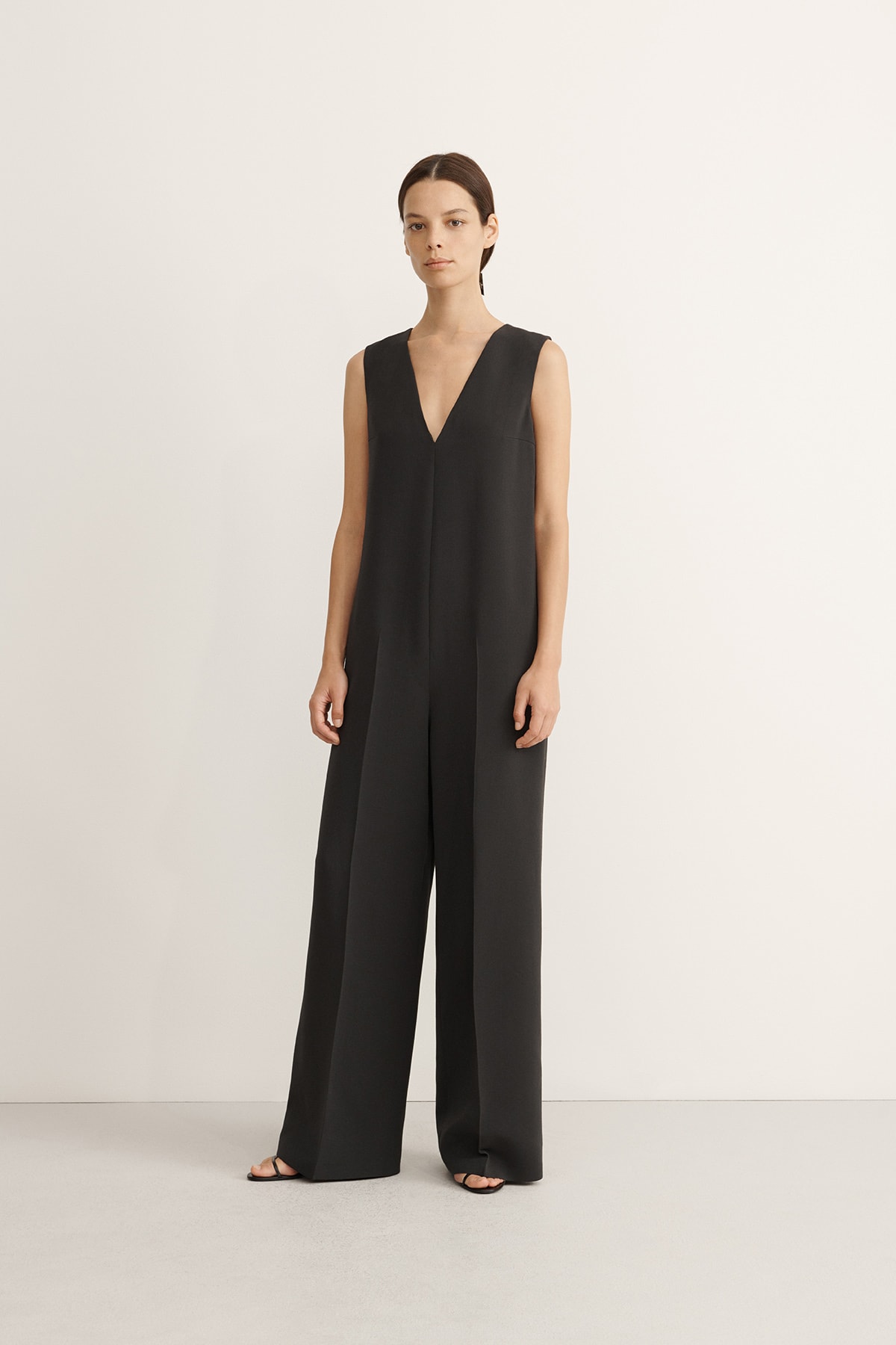 COS Spring Summer 2020 Collection Lookbook Wool Jumpsuit Charcoal