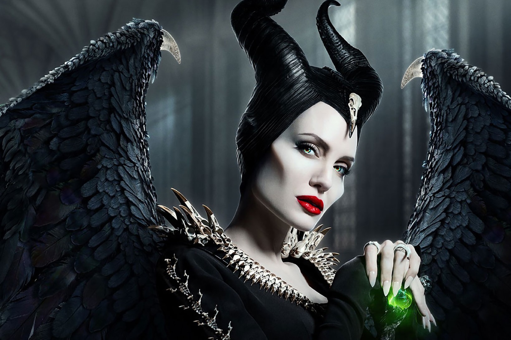 disney maleficent makeup look angelina jolie halloween mac evil queen red lipstick black wings