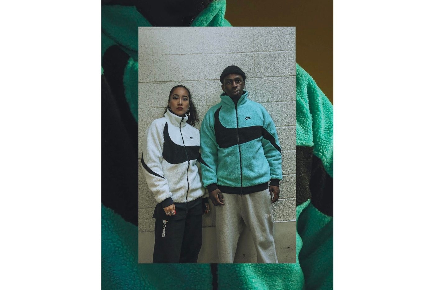 Nike Swoosh Reversible Logo Sherpa Fleece Jacket Reversible Windbreaker Sporty Cozy Fall Winter