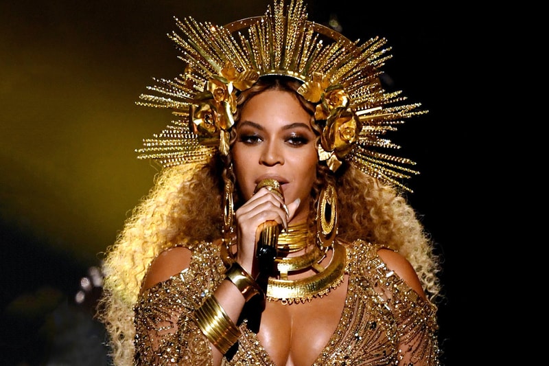 Beyoncé Grammys 2017 Performance Lemonade
