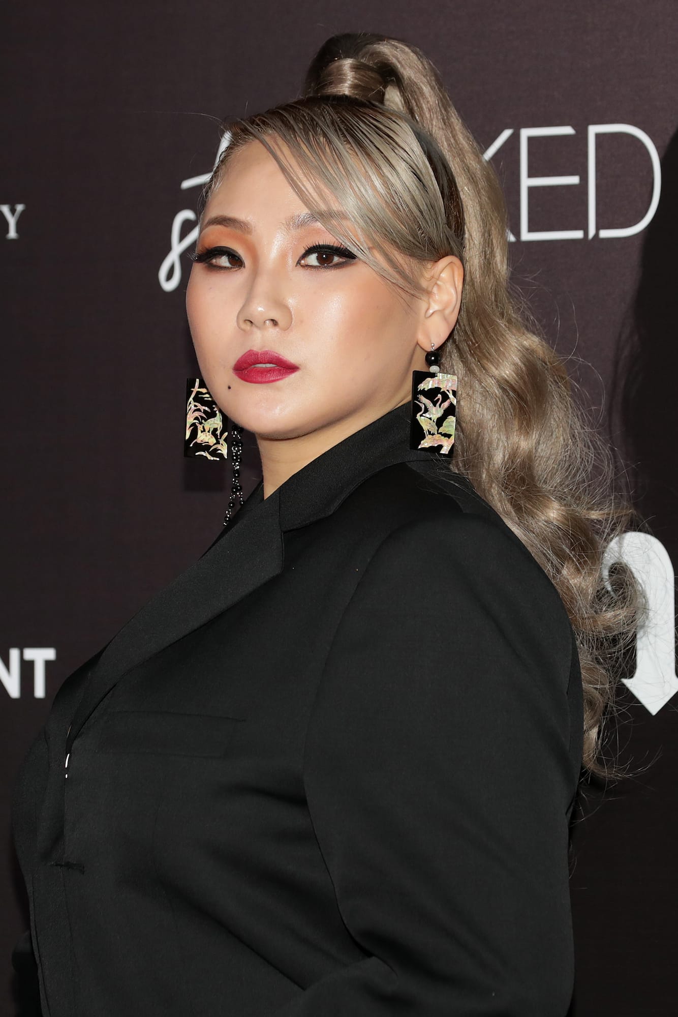 CL Leaves YG Entertainment Contract 