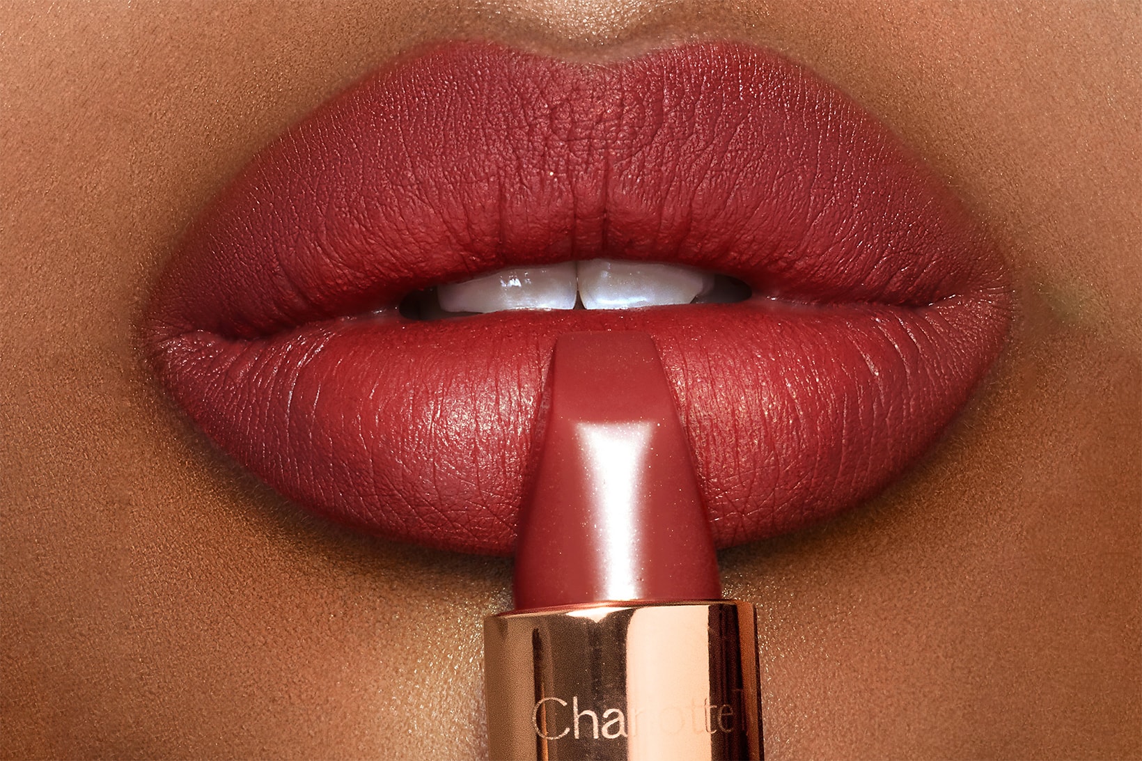 How to Find the Perfect Lipstick for Your Skin