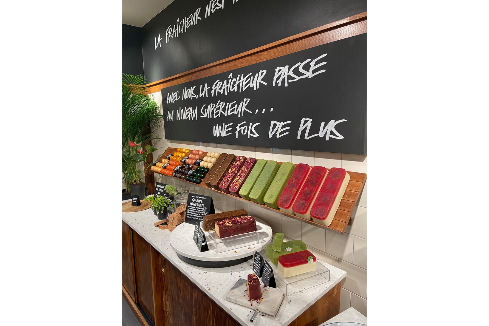 Lush Paris Concept Store Fresh & Flowers