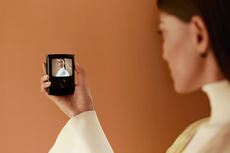 Motorola RAZR New Flip Phone Release Date Price Info Verizon