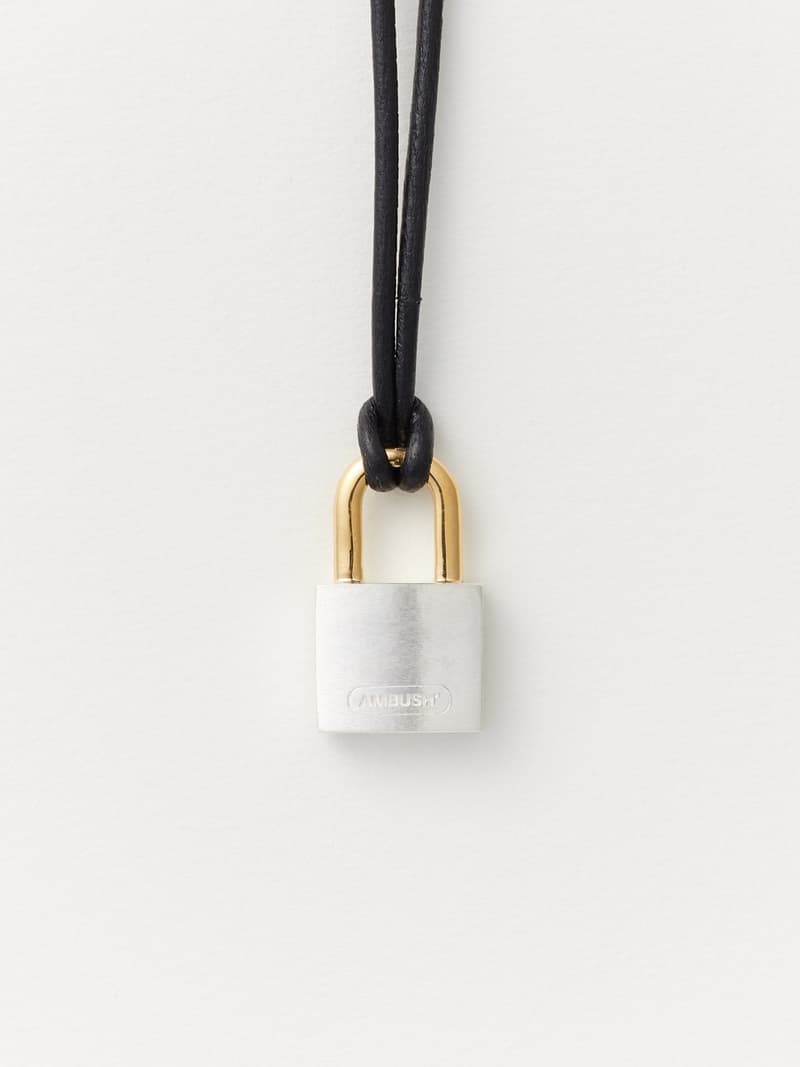 AMBUSH Small Padlock Necklace 2 Silver