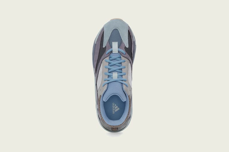 YEEZY BOOST 700 Carbon Blue adidas Originals