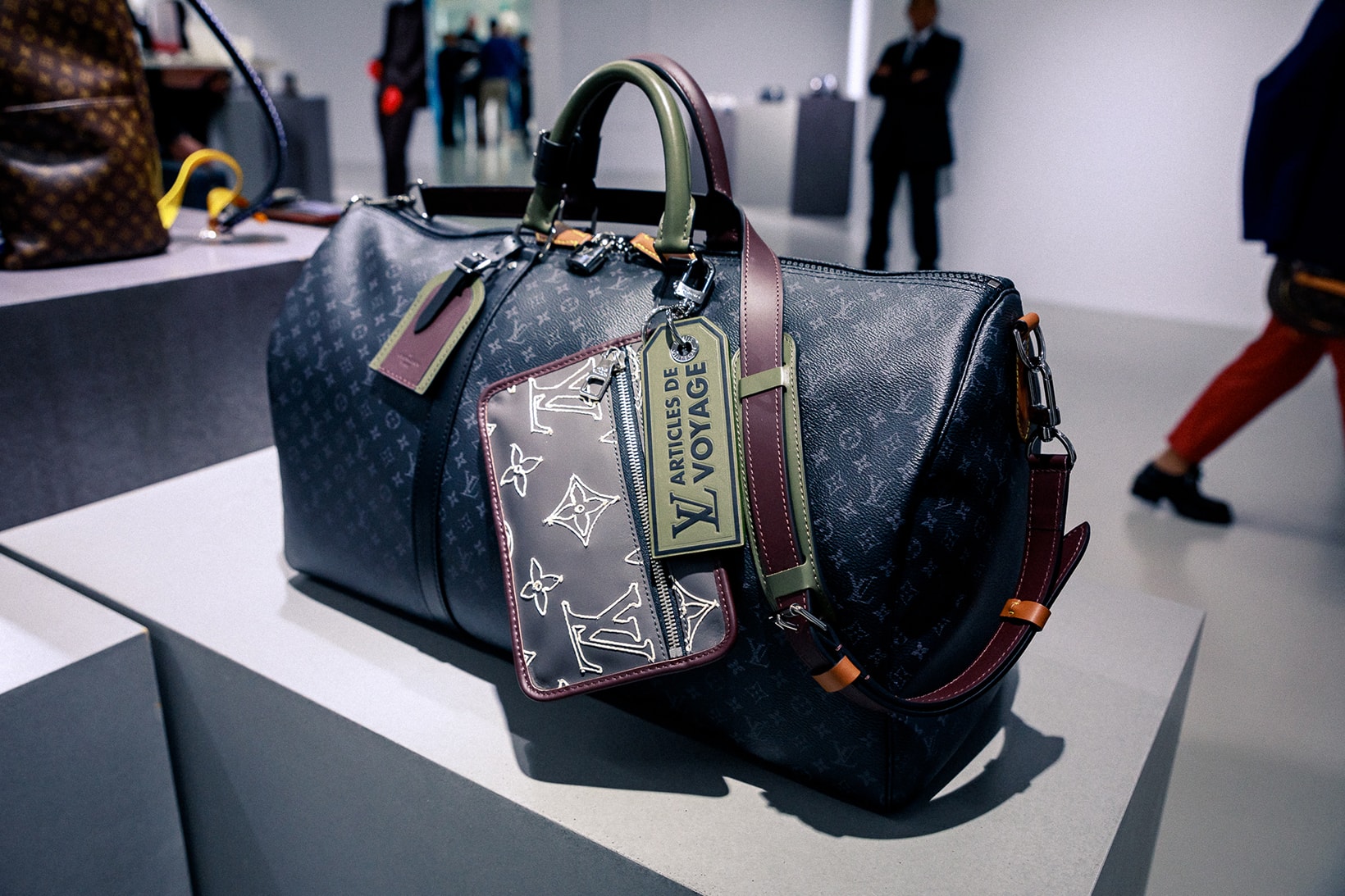 Virgil Abloh Made Louis Vuitton's Latest Leather Goods From Eco Felt – WWD