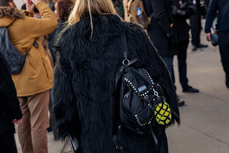 paris couture week spring summer street style adut akech bottega veneta nike air jordan 1 mid melody ehsani collaboration snakers designer bags blazer jeans pants coats outwear shades sunglasses