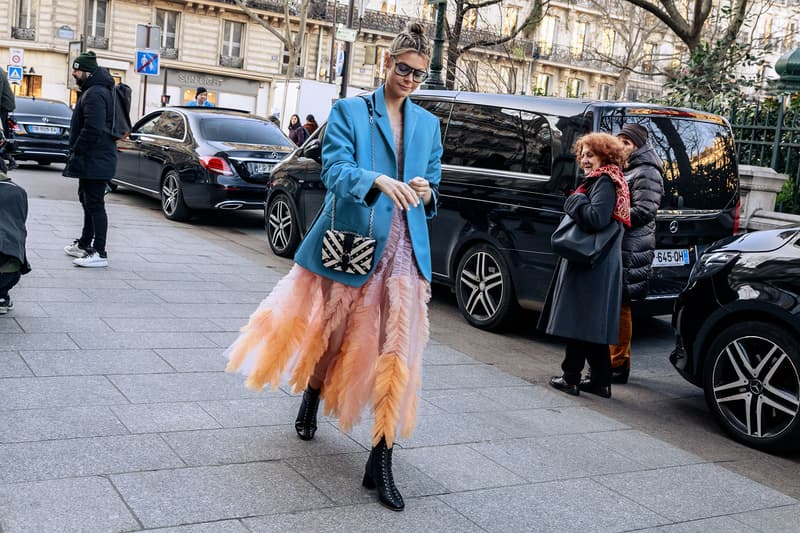 paris couture week spring summer street style adut akech bottega veneta nike air jordan 1 mid melody ehsani collaboration snakers designer bags blazer jeans pants coats outwear shades sunglasses