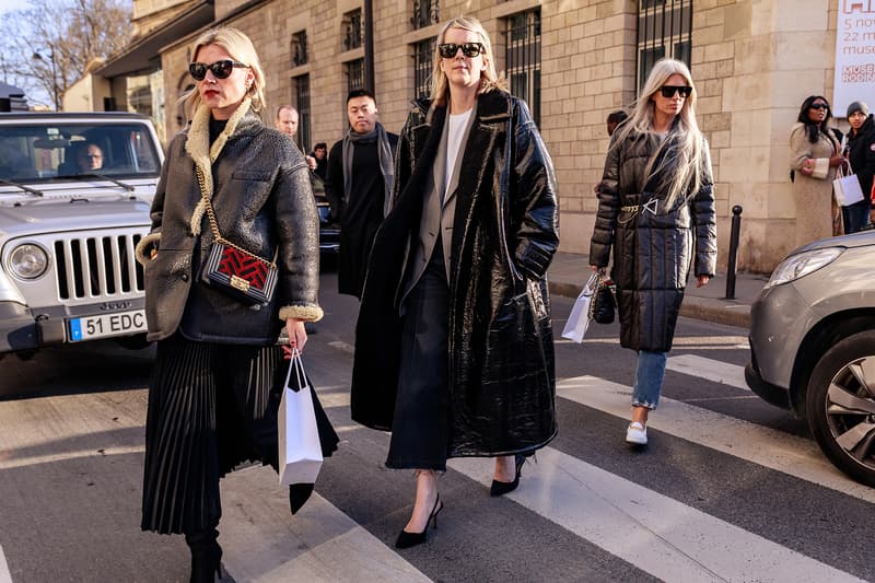 paris couture week spring summer street style adut akech bottega veneta nike air jordan 1 mid melody ehsani collaboration snakers designer bags blazer jeans pants coats outwear shades sunglasses