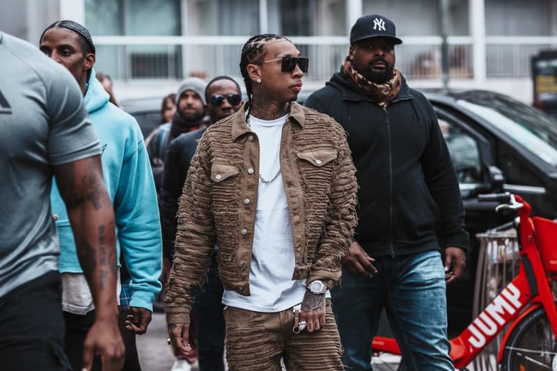 paris fashion week street style fall winter 2020 fw20 celebrity industry leaders kenzo off-white omega nike sacai givenchy louis vuitton influencers valentino air jordan 1 tyga luka sabbat amber rose