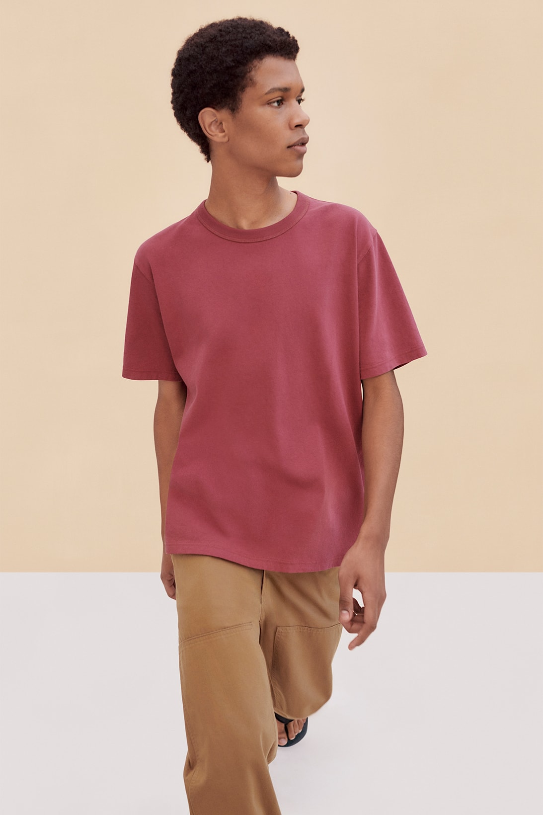 uniqlo u spring summer collection future lifewear essentials minimalist contemporary christophe lemaire blazers pants tank top 