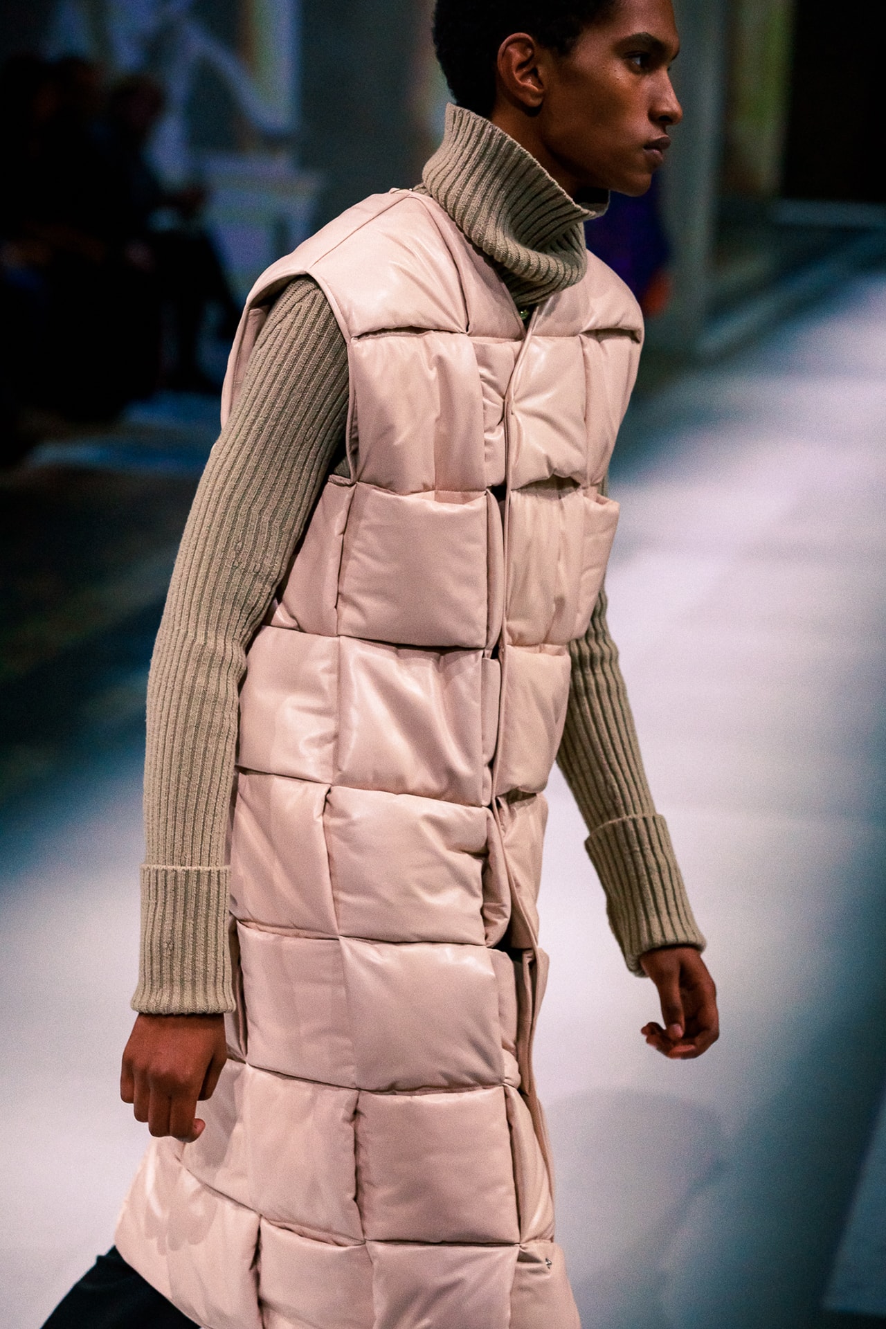 Bottega Veneta Fall Winter 2020 FW20 Runway Show Collection Milan Fashion Week Daniel Lee Beige Intrecciato Coat