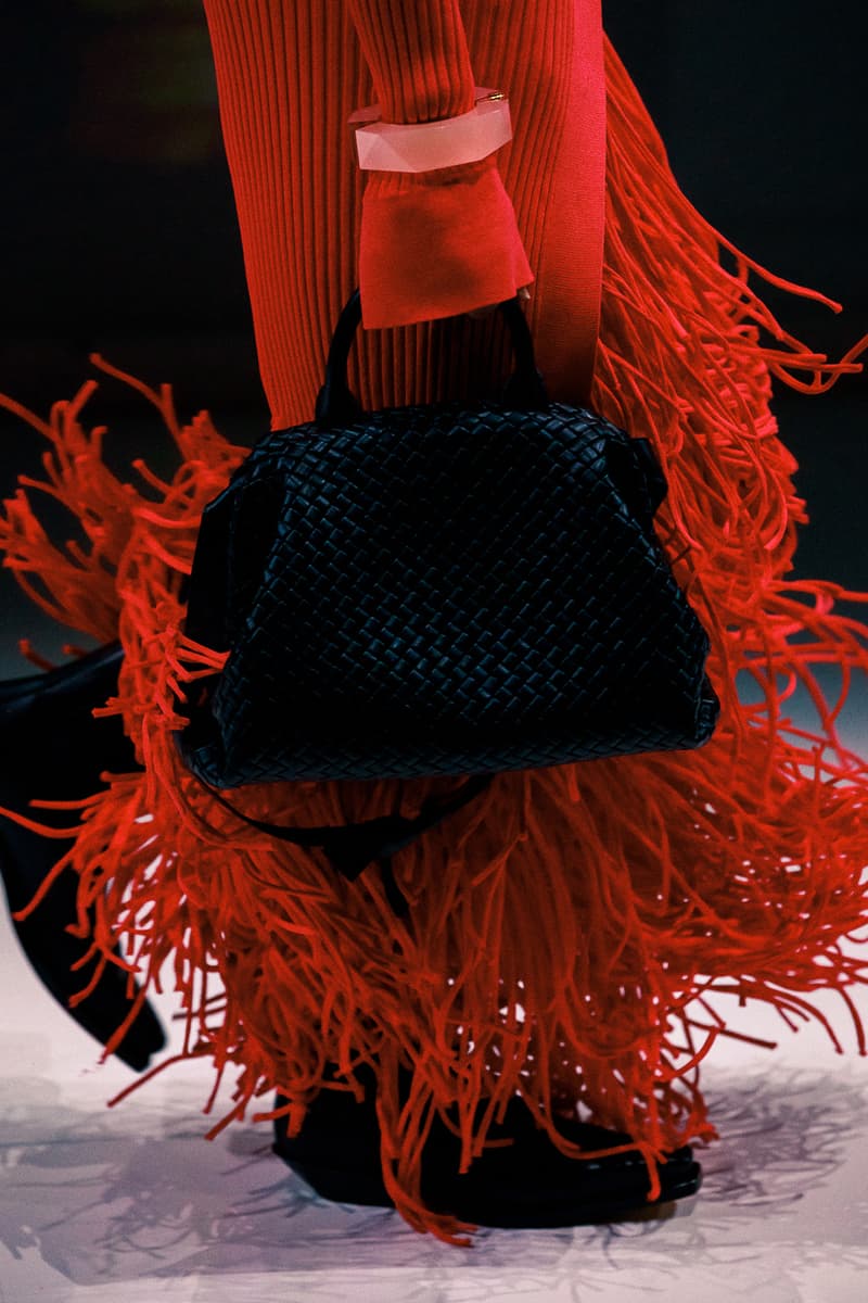 Bottega Veneta Fall Winter 2020 FW20 Runway Show Collection Milan Fashion Week Daniel Lee Black Intrecciato Bag Red Fringe